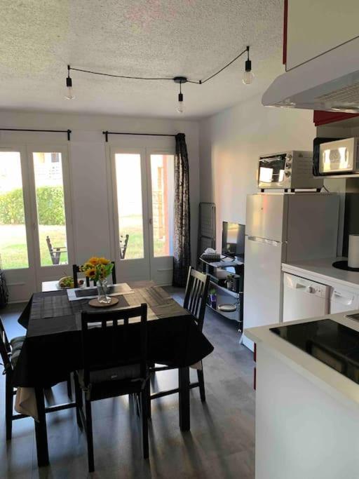 קאנט אן רוסיון Appartement Cosy Confort Parking Clim Wifi Linge Acces Piscine Non Inclus מראה חיצוני תמונה