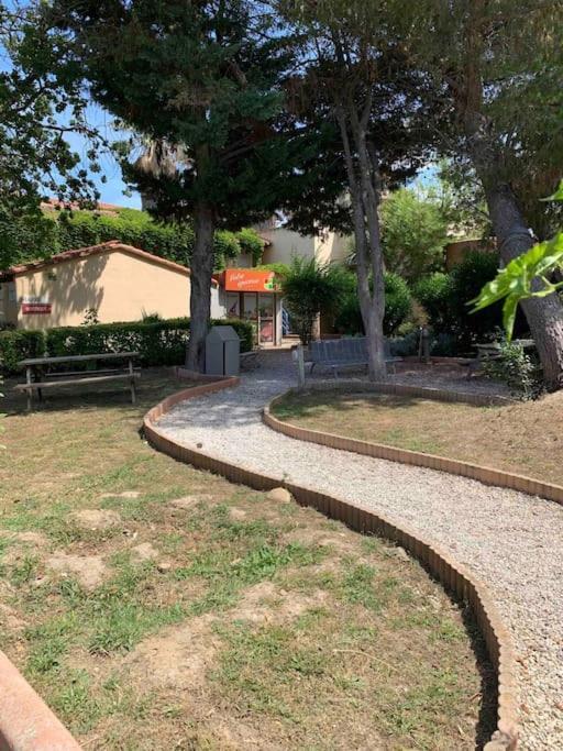 קאנט אן רוסיון Appartement Cosy Confort Parking Clim Wifi Linge Acces Piscine Non Inclus מראה חיצוני תמונה